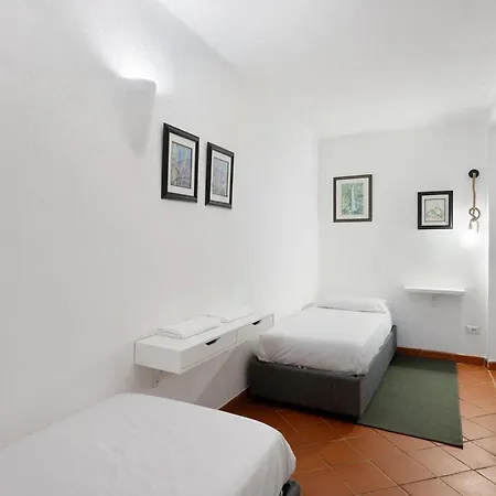 Solaris Apartment